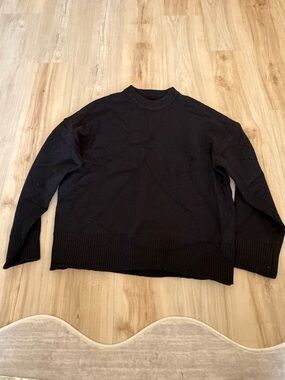 Black Crewneck Sweater - Classic Knit